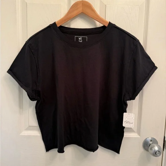 NWT We The Free The Perfect Tee Cropped Raw Hem Black Extra Large - Picture 1 of 11